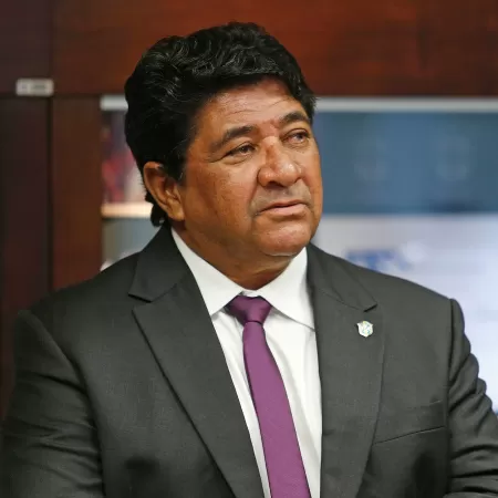 Ednaldo Rodrigues volta a presidência da CBF em decisão do STF