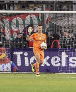 Fábio foi o grande herói do Fluminense nos pênaltis.