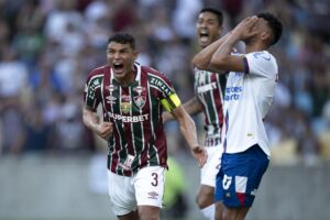 TS3 comemora a vitória do Fluminense.