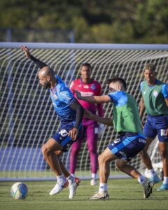 Thaciano deve ser titular do Bahia.