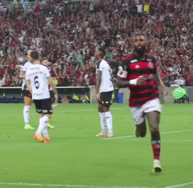 Flamengo e Vasco ficam no empate de 1 a 1 no Maracanã