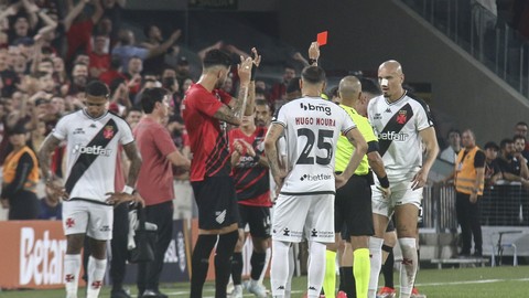 Vasco se classifica nos pênaltis e está nas semifinais da Copa do Brasil 