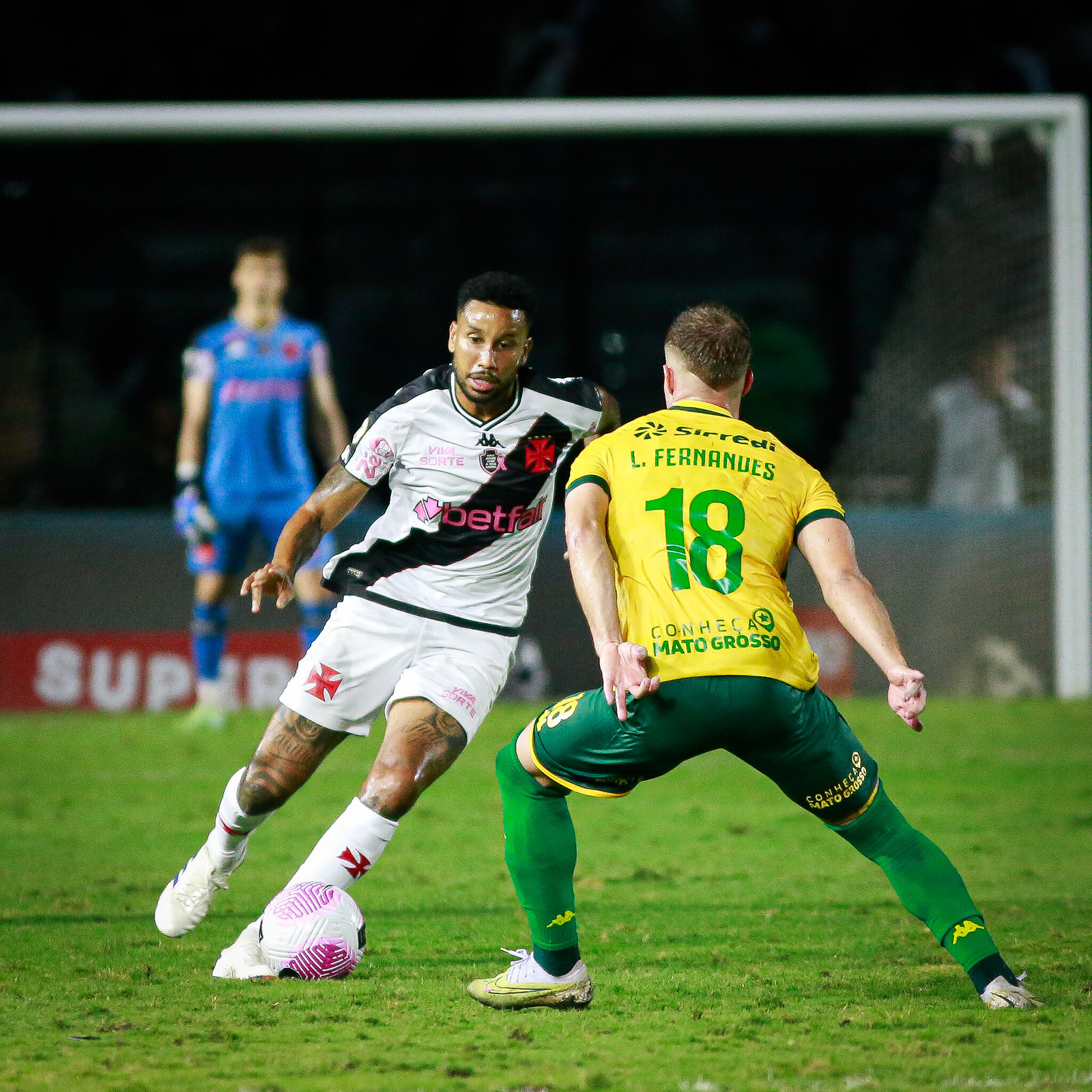 Vasco vence o Cuiabá por 1 a 0 e ganha fôlego para reta final do Brasileirão 