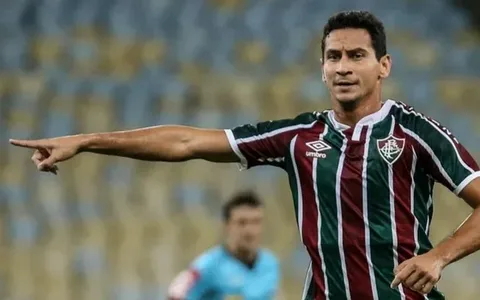 Fluminense vence o Flamengo de 2 a 0 e dá uma distância da zona da confusão