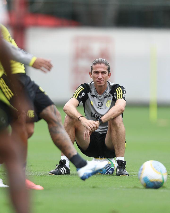 Flamengo e Botafogo agitam a quarta-feira de futebol ⚽