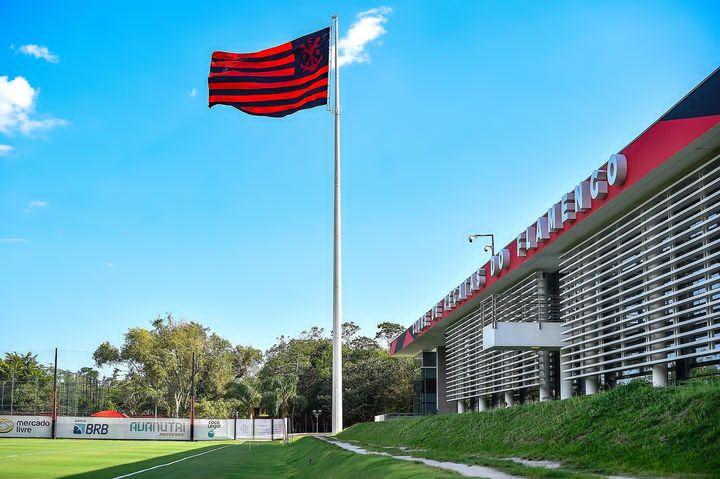 Flamengo joga a rodada 33 contra o galo na entrega das faixas 