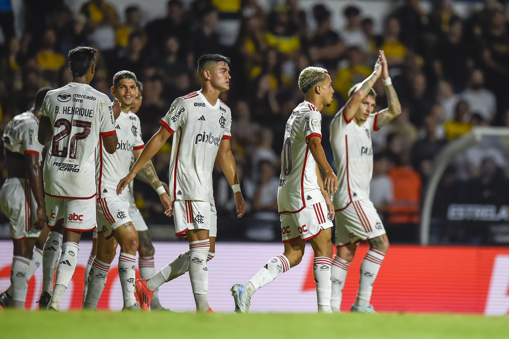 Flamengo venceu o Criciúma por 3 a 0 